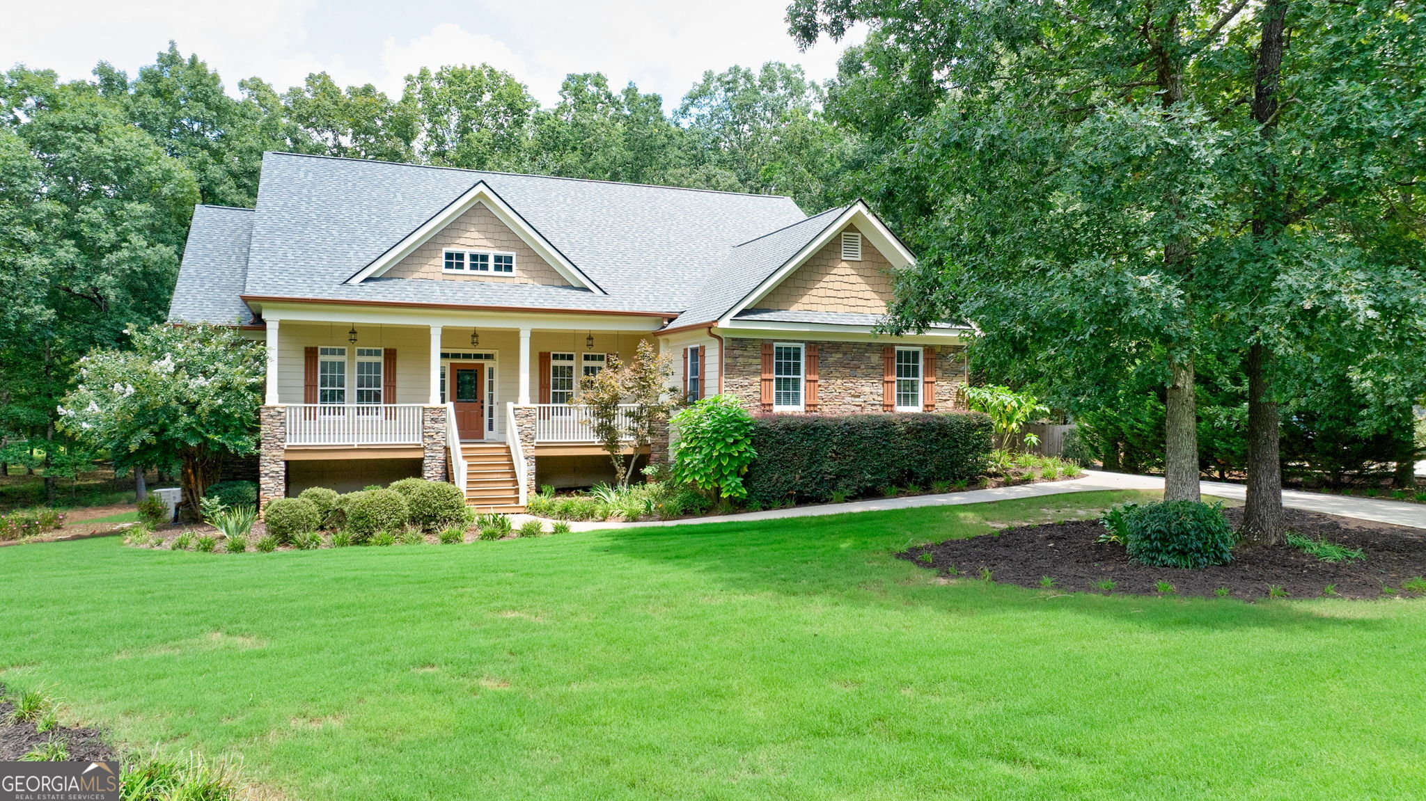1181 Dove Creek CIR