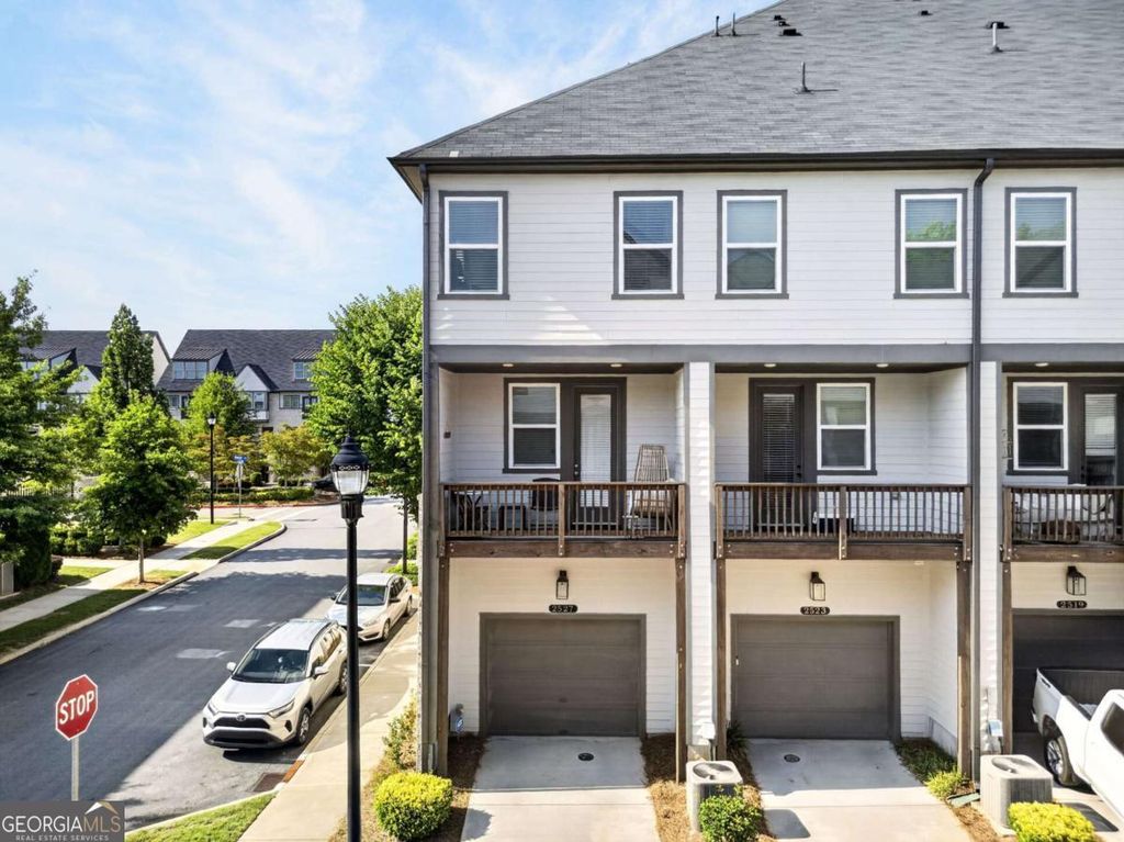 Photo of 2527 Figaro Drive #214, Atlanta, GA 30339 (MLS # 10768476)