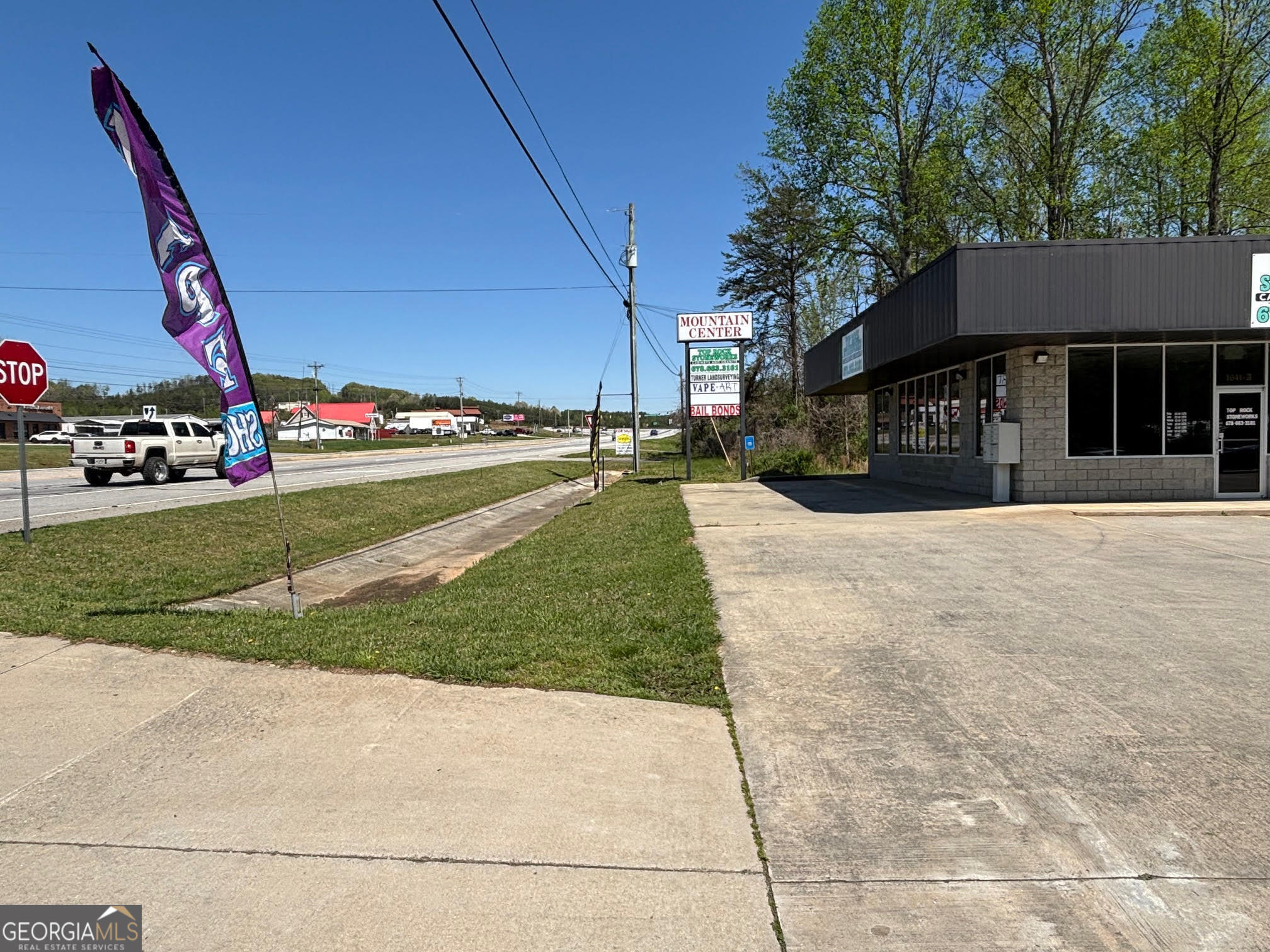 1641 Highway 129 S
