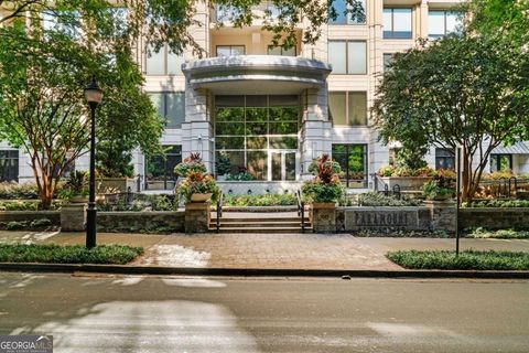 Photo of 3445 Stratford Road NE #708, Atlanta, GA 30326 (MLS # 10603929)