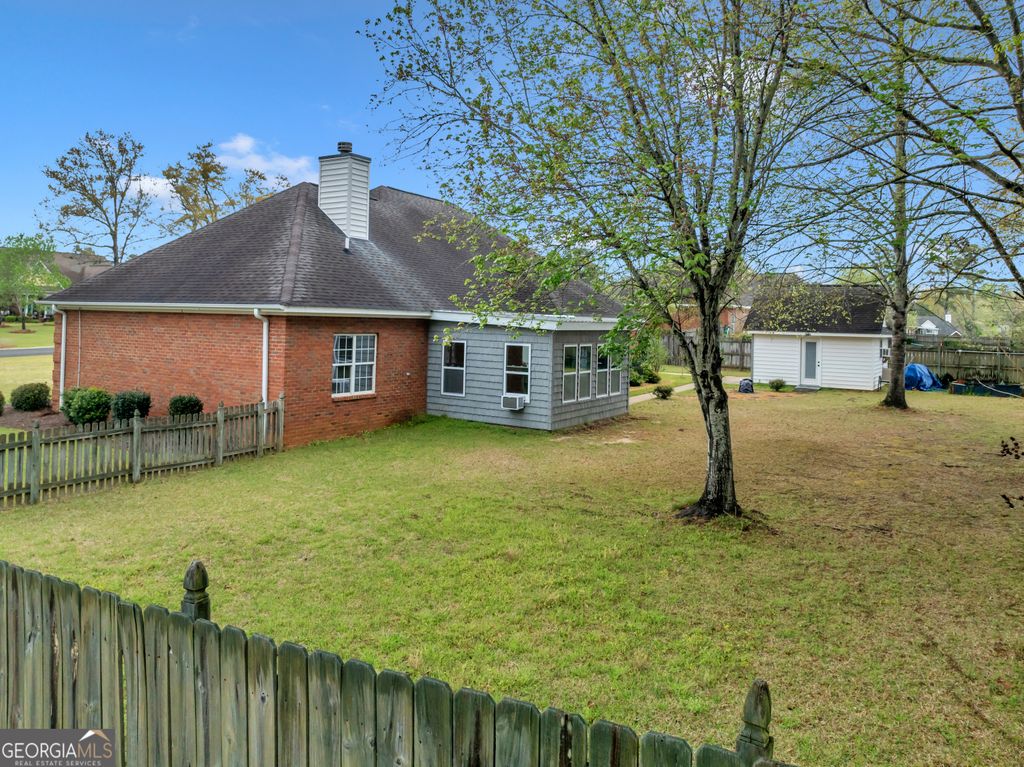 listing image 42