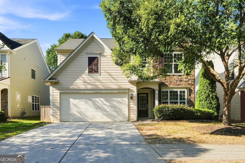 Photo of 710 Berkeley Terrace, Canton, GA 30115 (MLS # 10839342)
