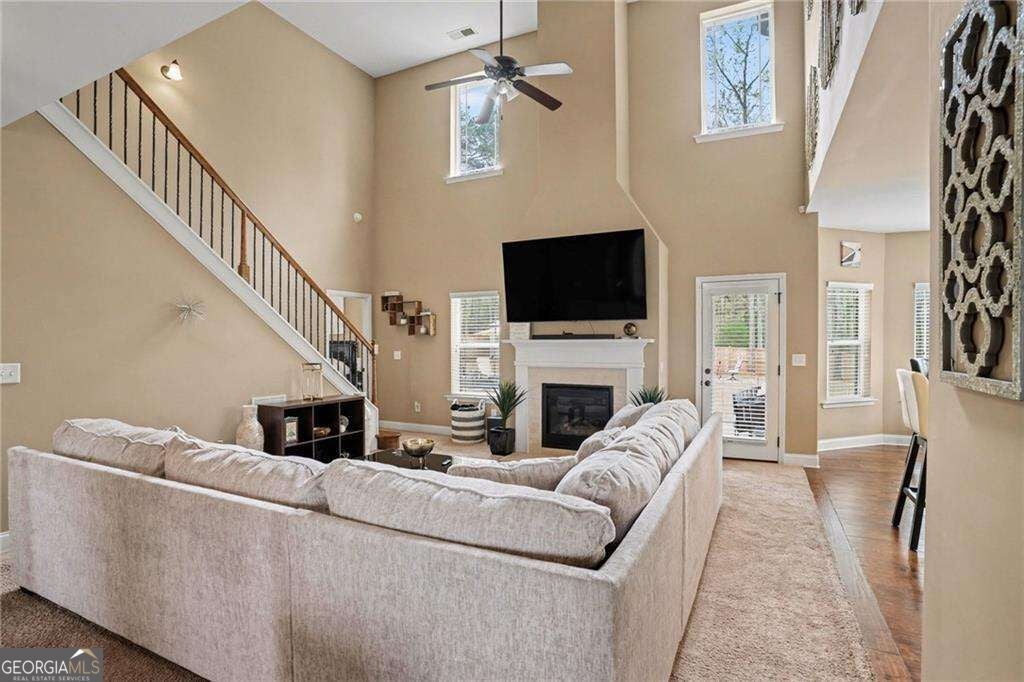 197 Tapestry DR