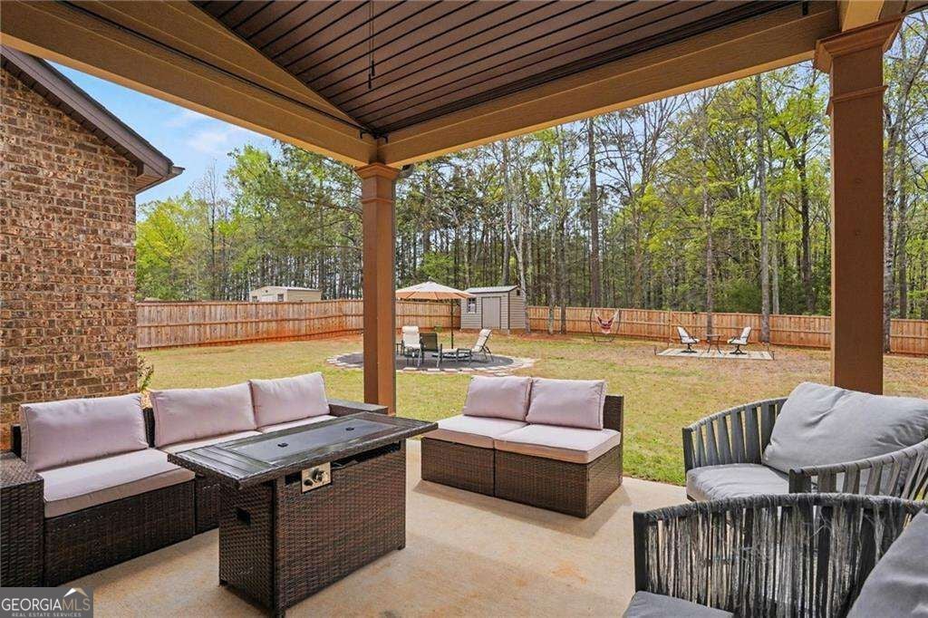 197 Tapestry DR