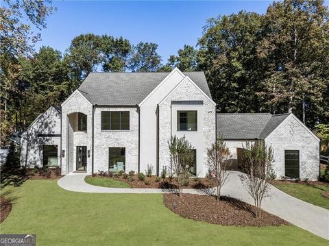 Photo of 141 North Trace, Alpharetta, GA 30009 (MLS # 10632057)