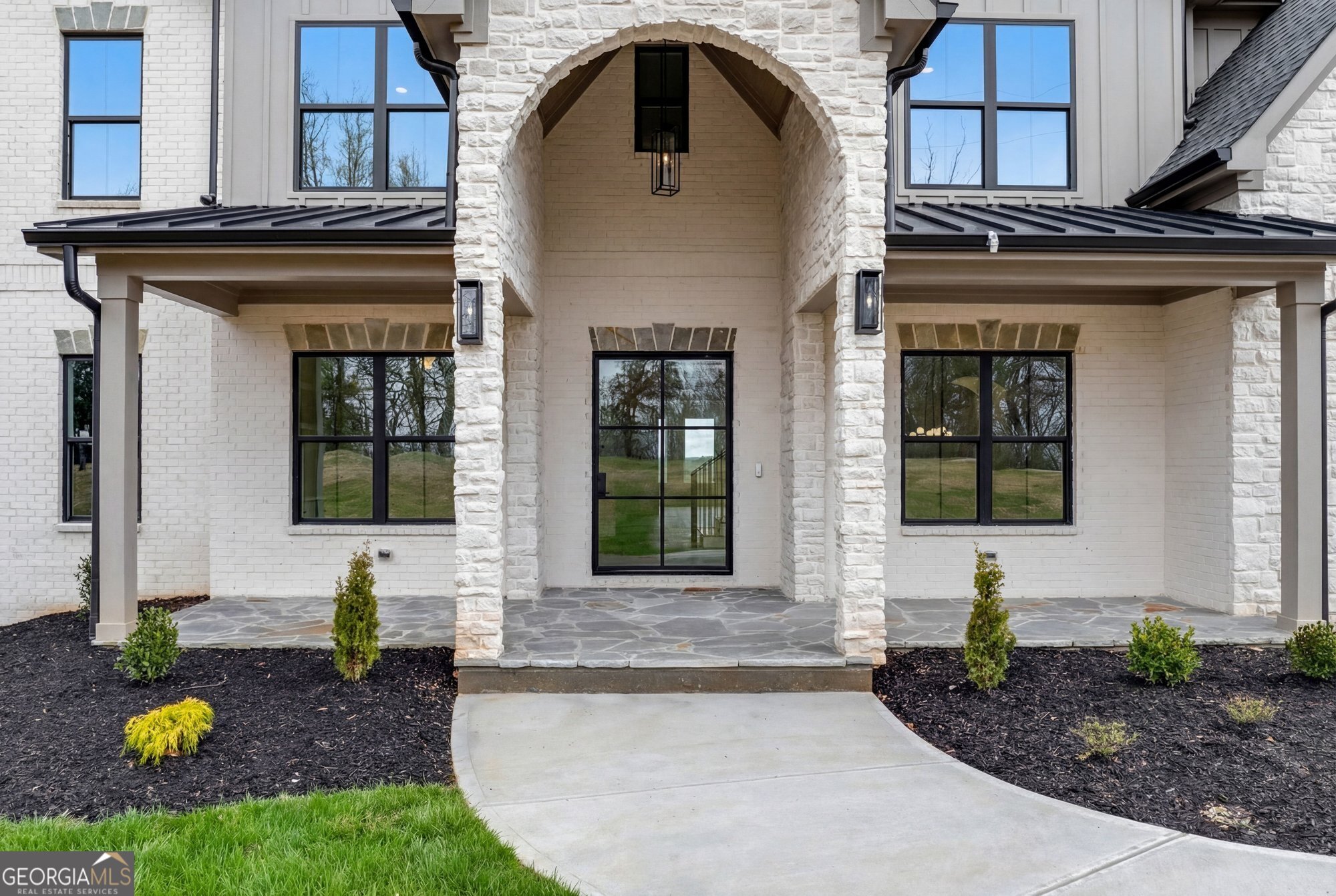 1686 Kilcrease RD