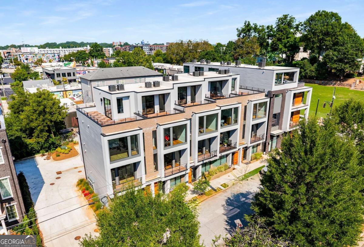 105 Georgia AVE SE 8