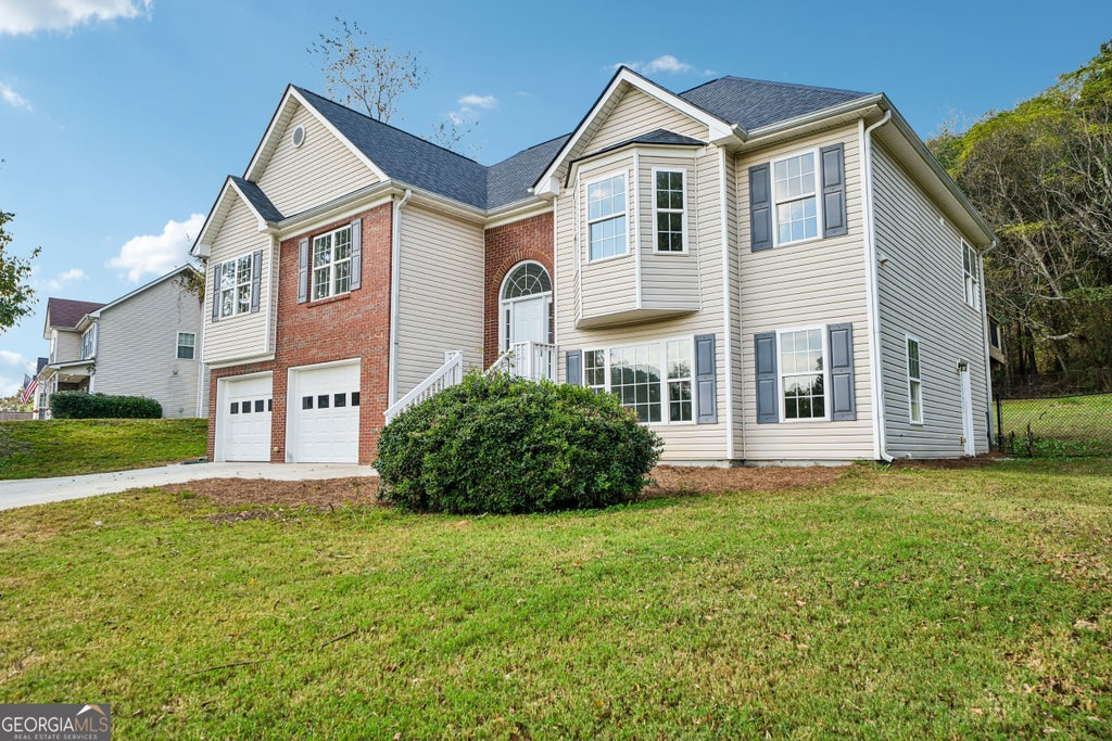 Photo of 1709 Wyntercreek Lane, Hoschton, GA 30548 (MLS # 10875709)