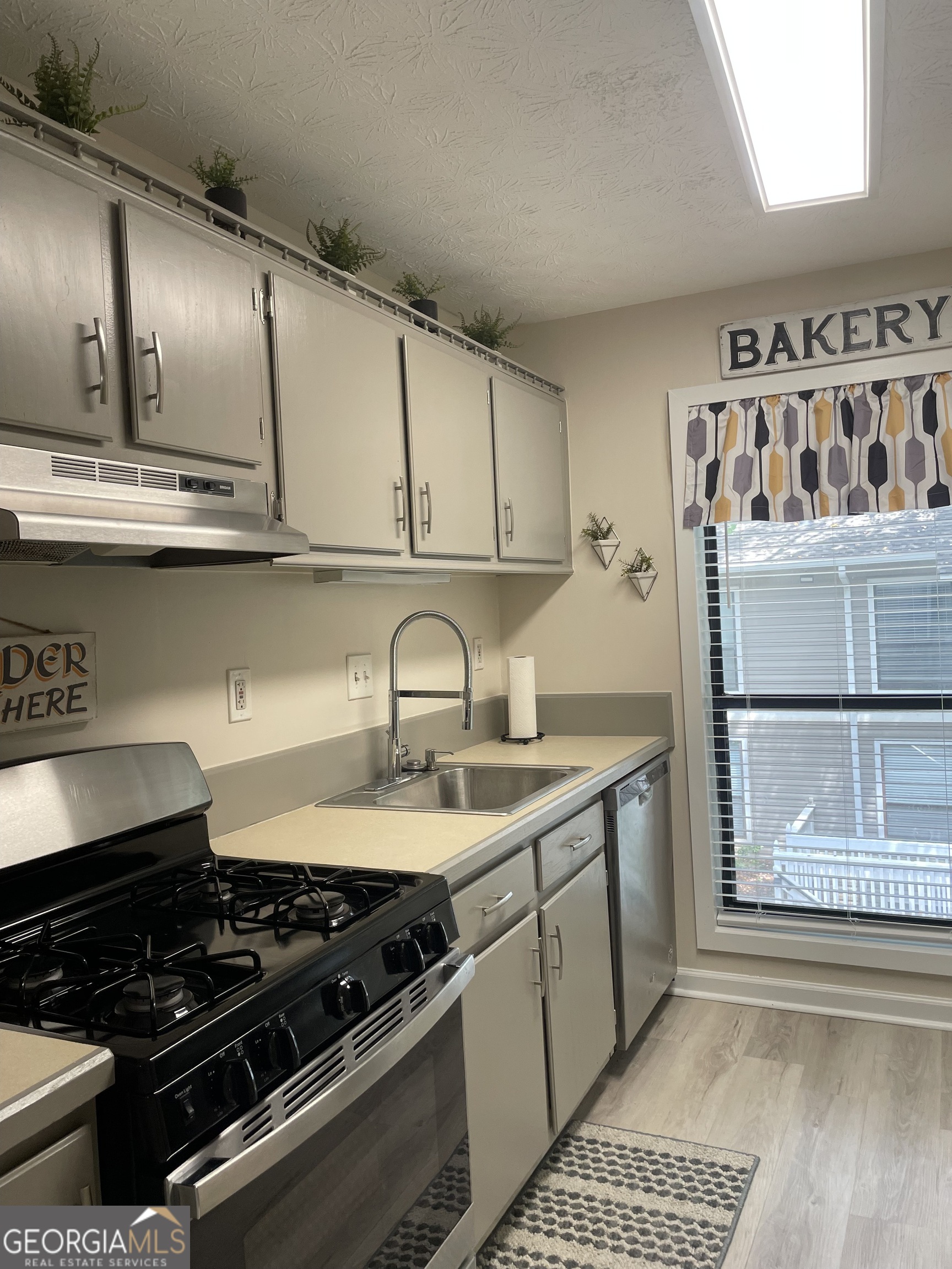 Wynnes - Residential