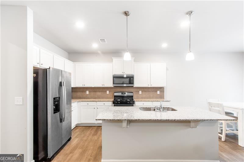 166 Woodhouse CIR