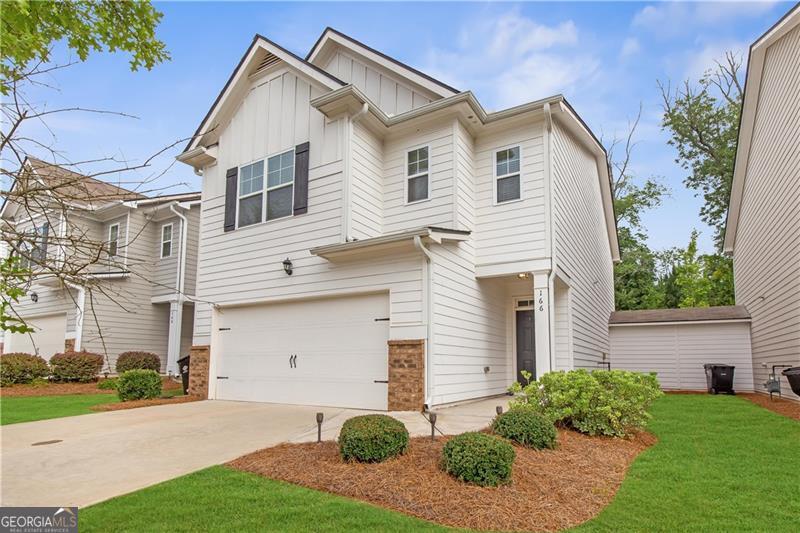166 Woodhouse CIR