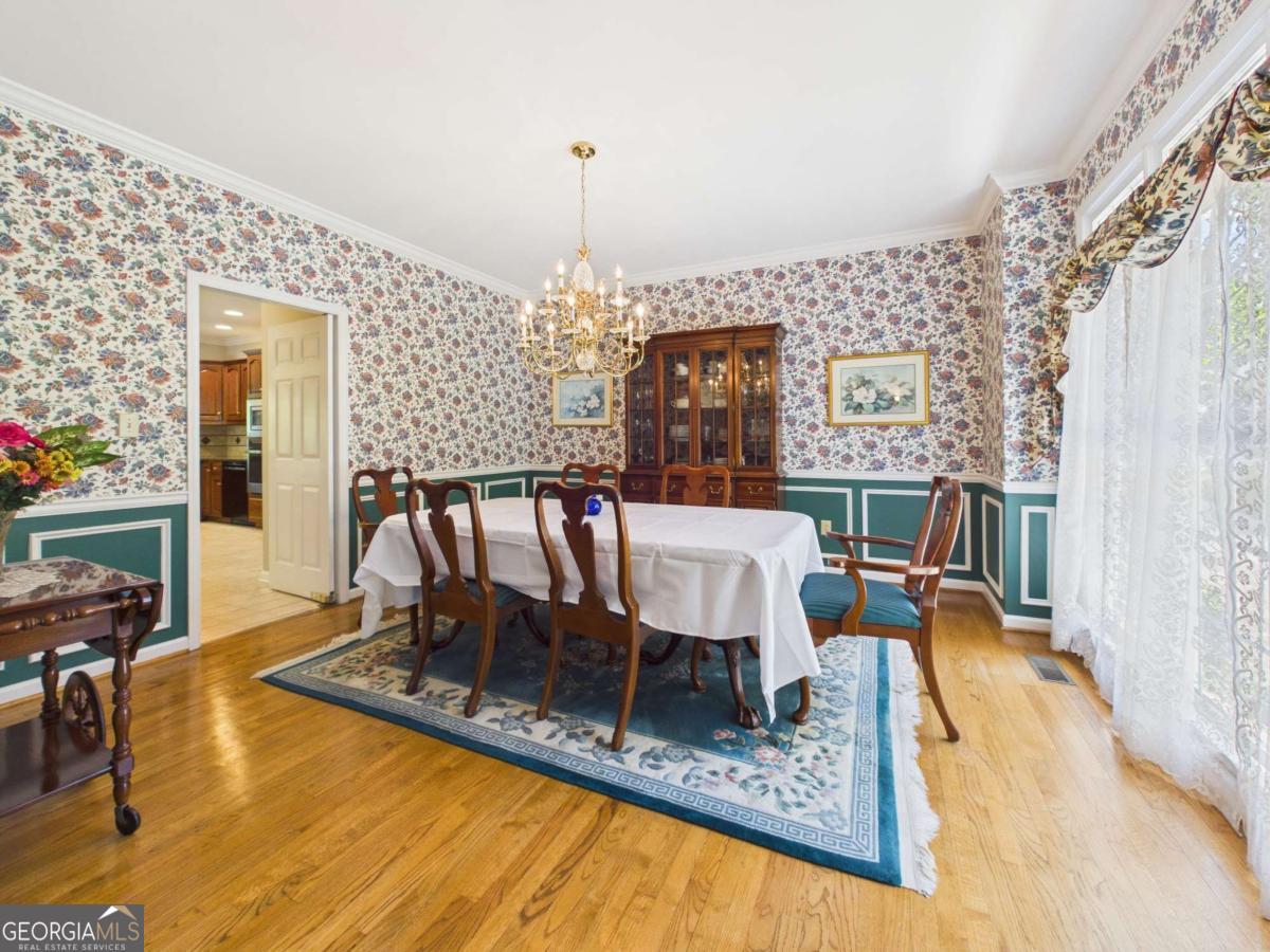1120 Laurel Pointe