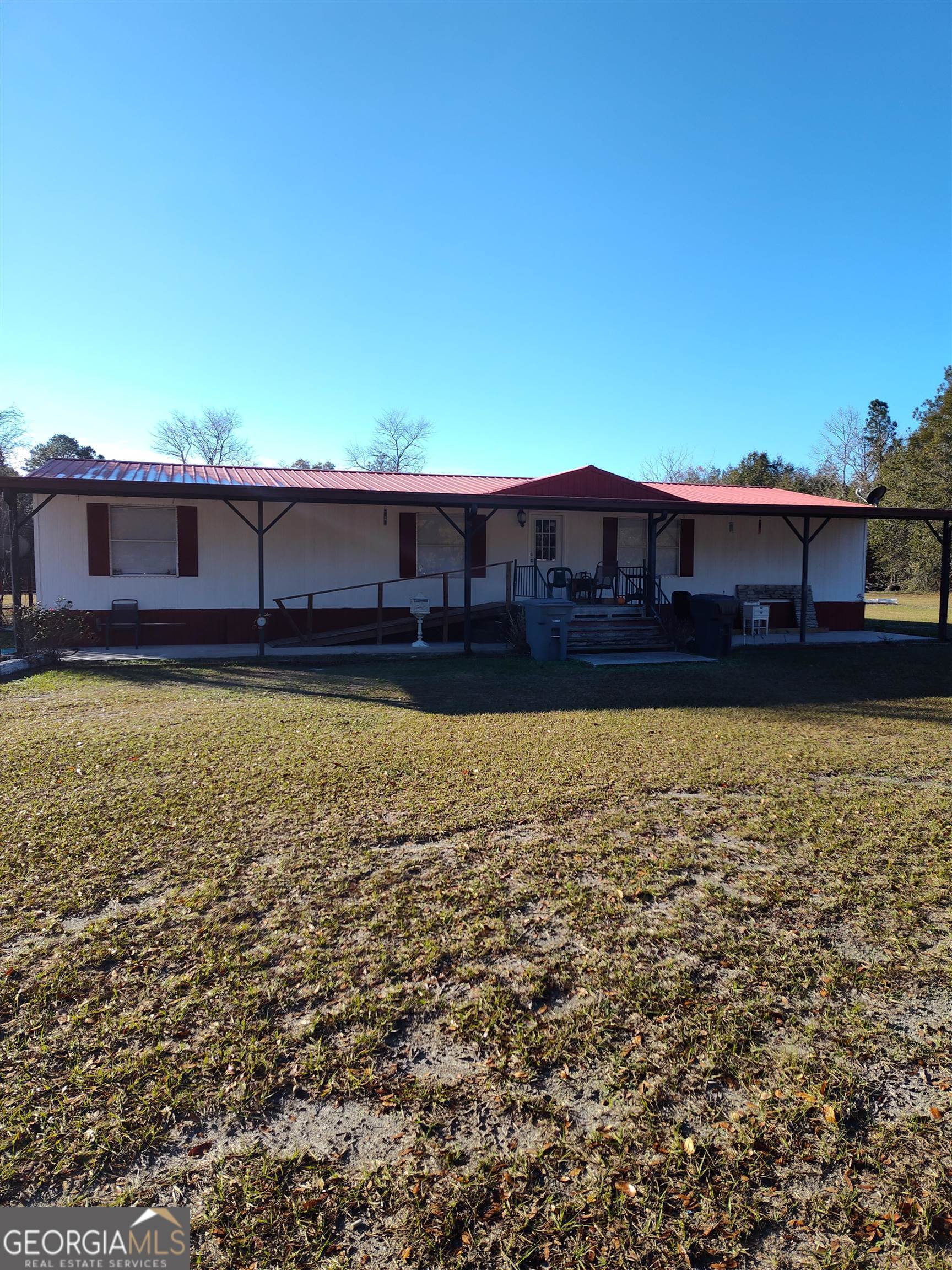 This recently updated three bedrooms two bathrooms sits on 1.58 acres. The home has City Water and Sewer and underground utilities.