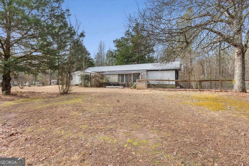 Photo of 1475 Ben Davis Road, Buchanan, GA 30113 (MLS # 10694204)