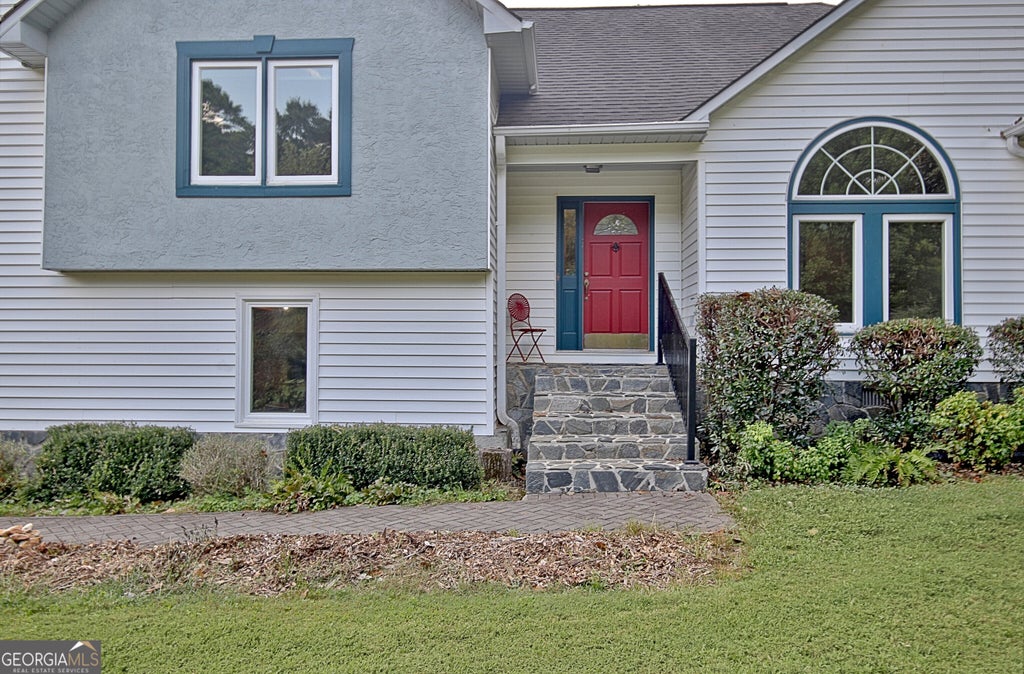 Photo of 165 Clearbrook Way, Fayetteville, GA 30215 (MLS # 10838759)