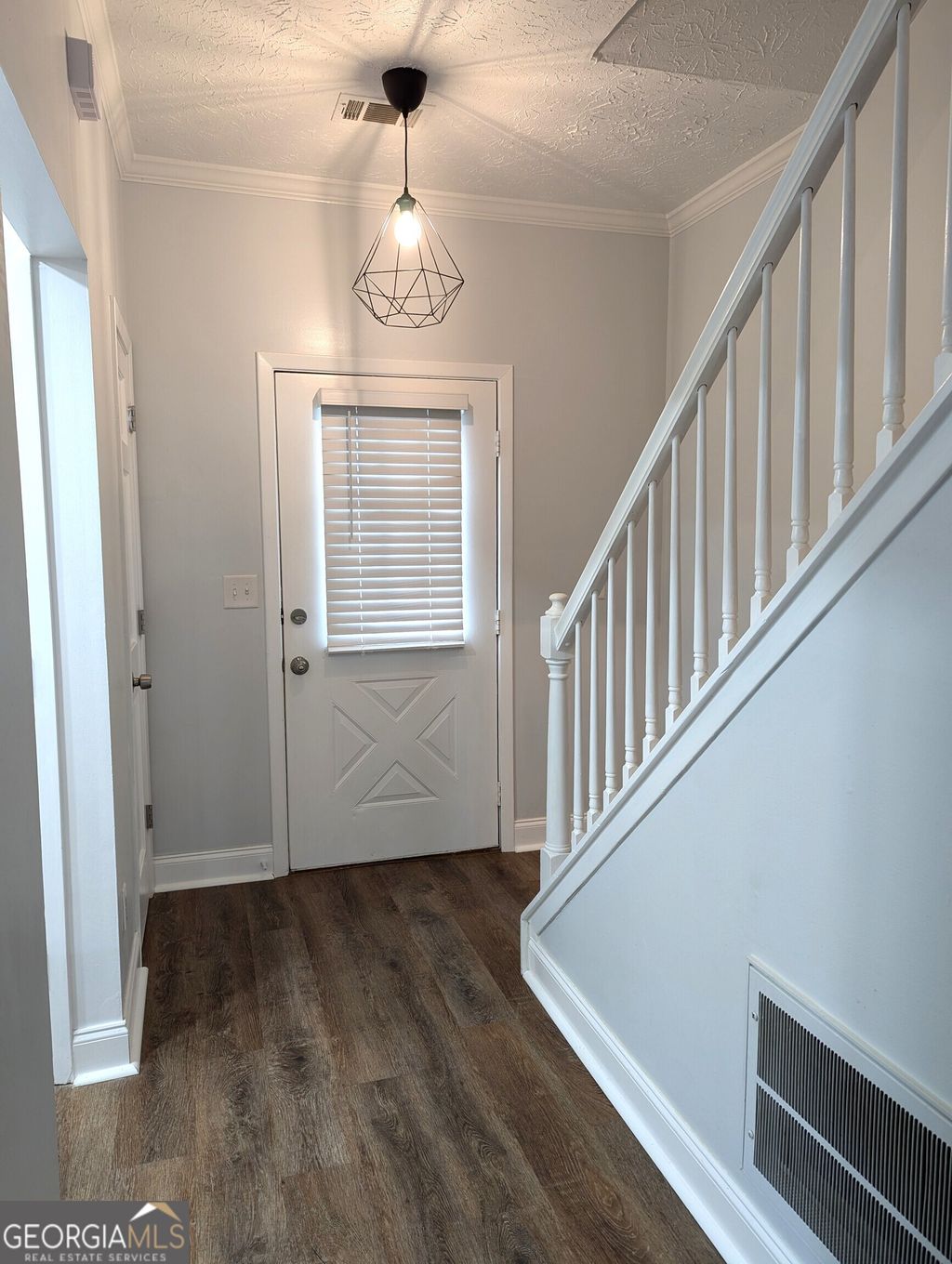 Photo of 906 Wedgewood Way, Sandy Springs, GA 30350 (MLS # 10687334)