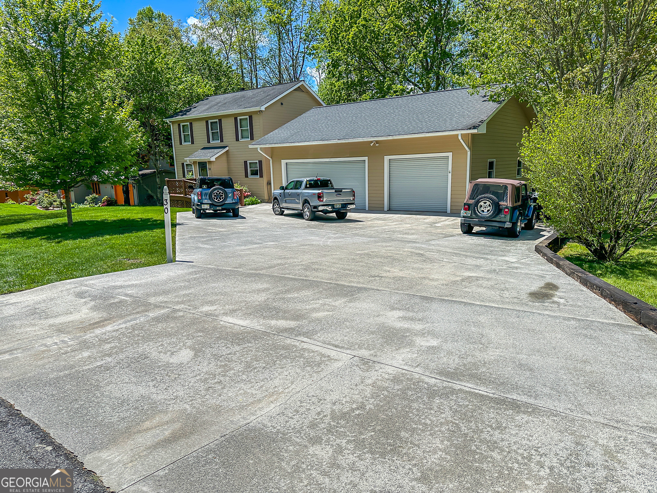 Listing image 3