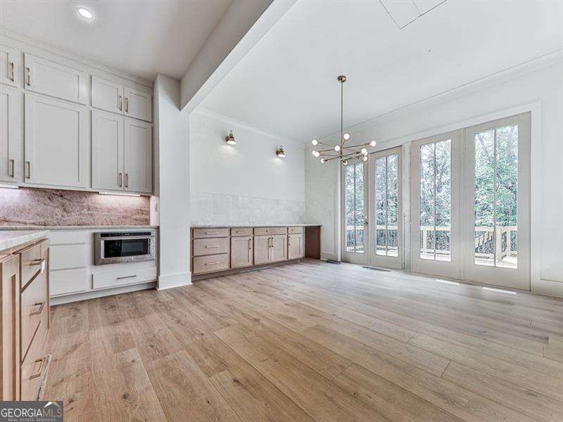 356 Henry Scott RD
