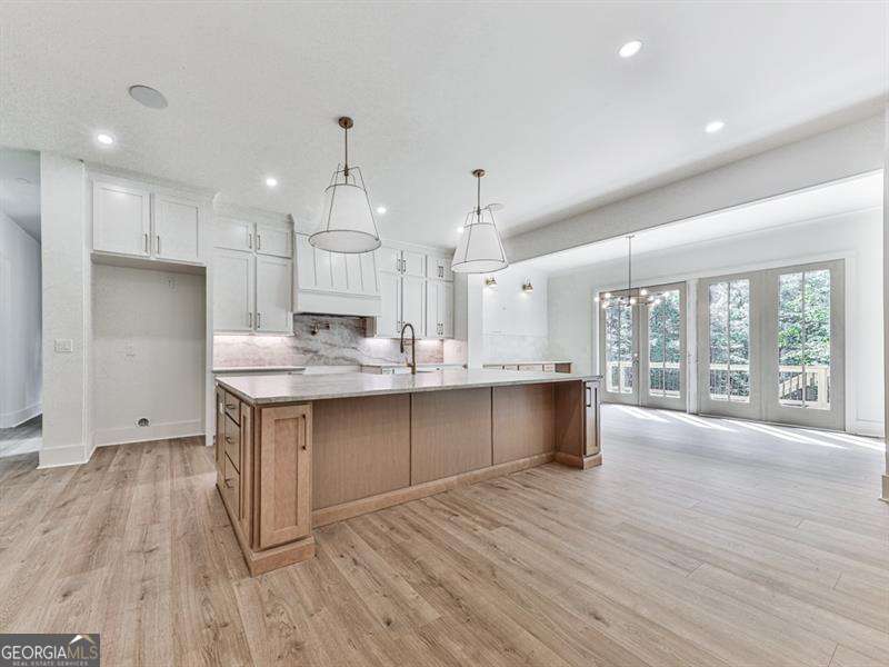 356 Henry Scott RD