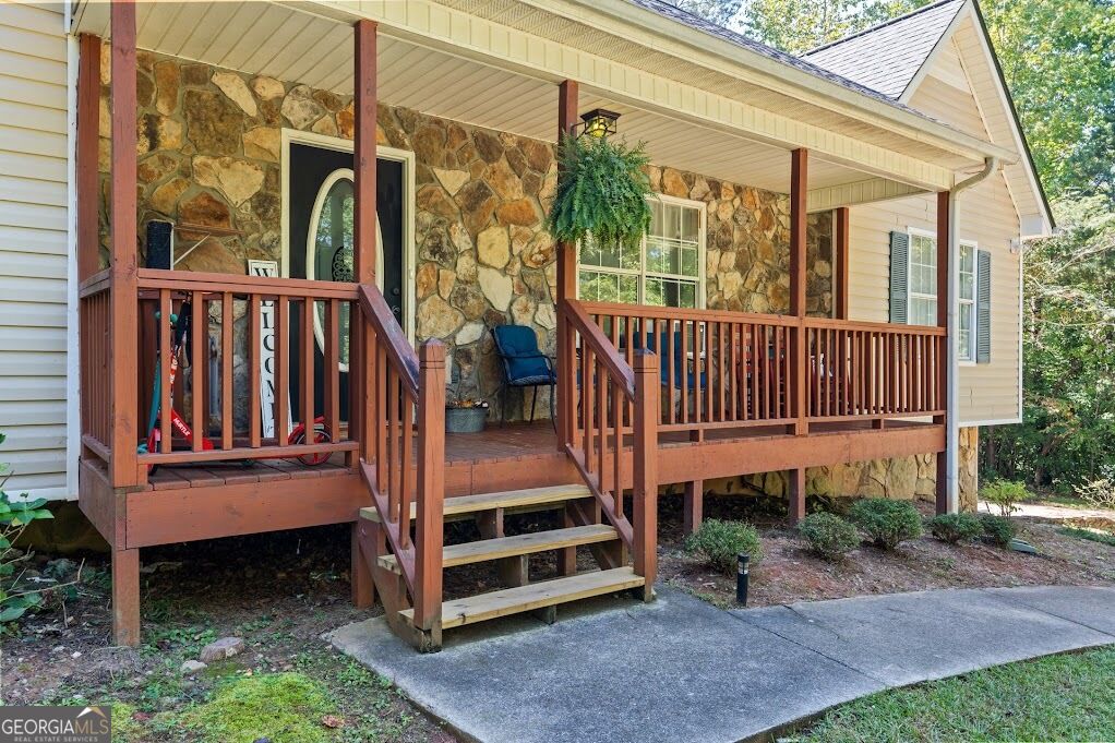 Photo of 795 Woodruff Road, Carrollton, GA 30116 (MLS # 10870416)