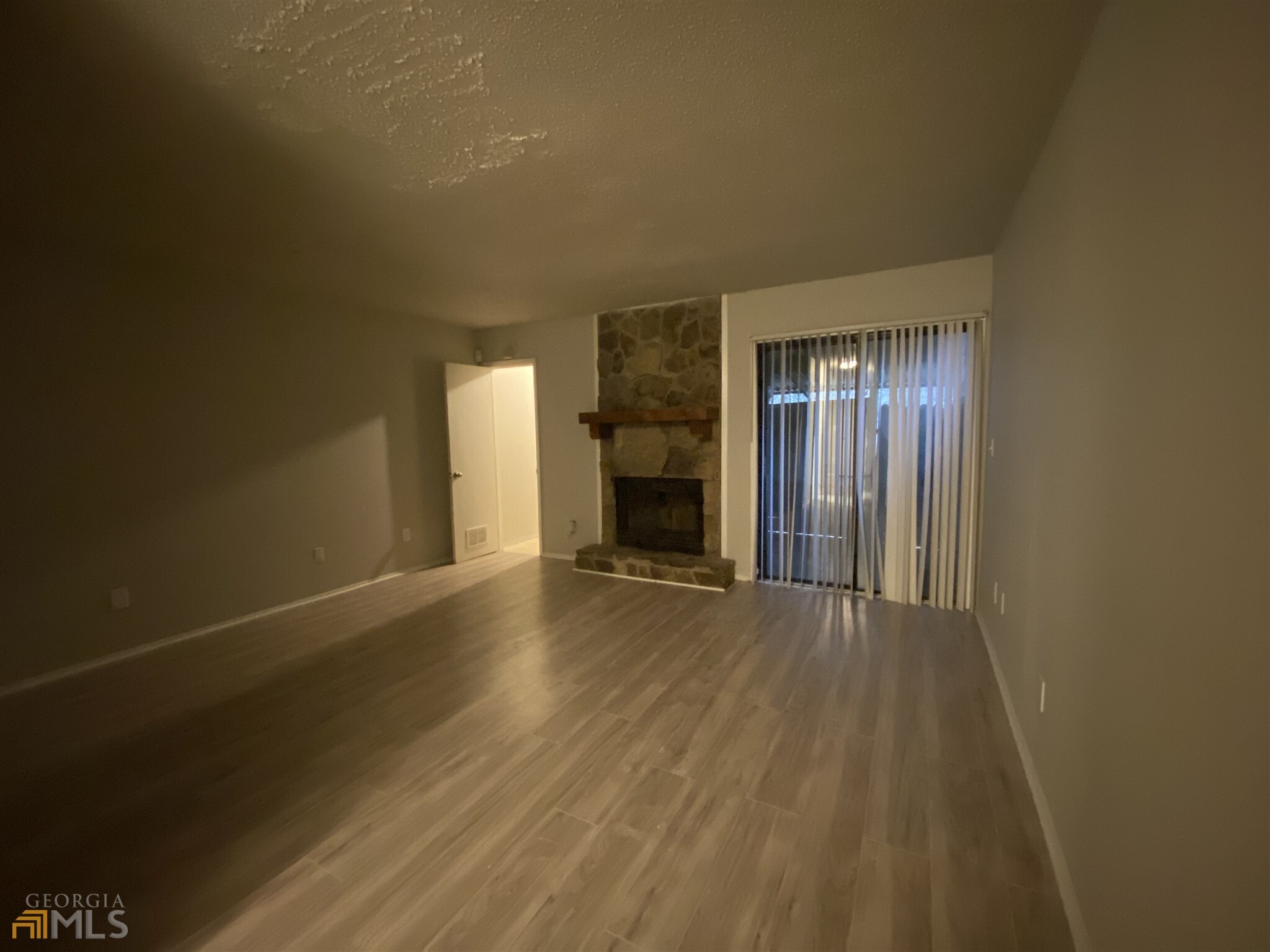 Four Corners - Residential Lease
