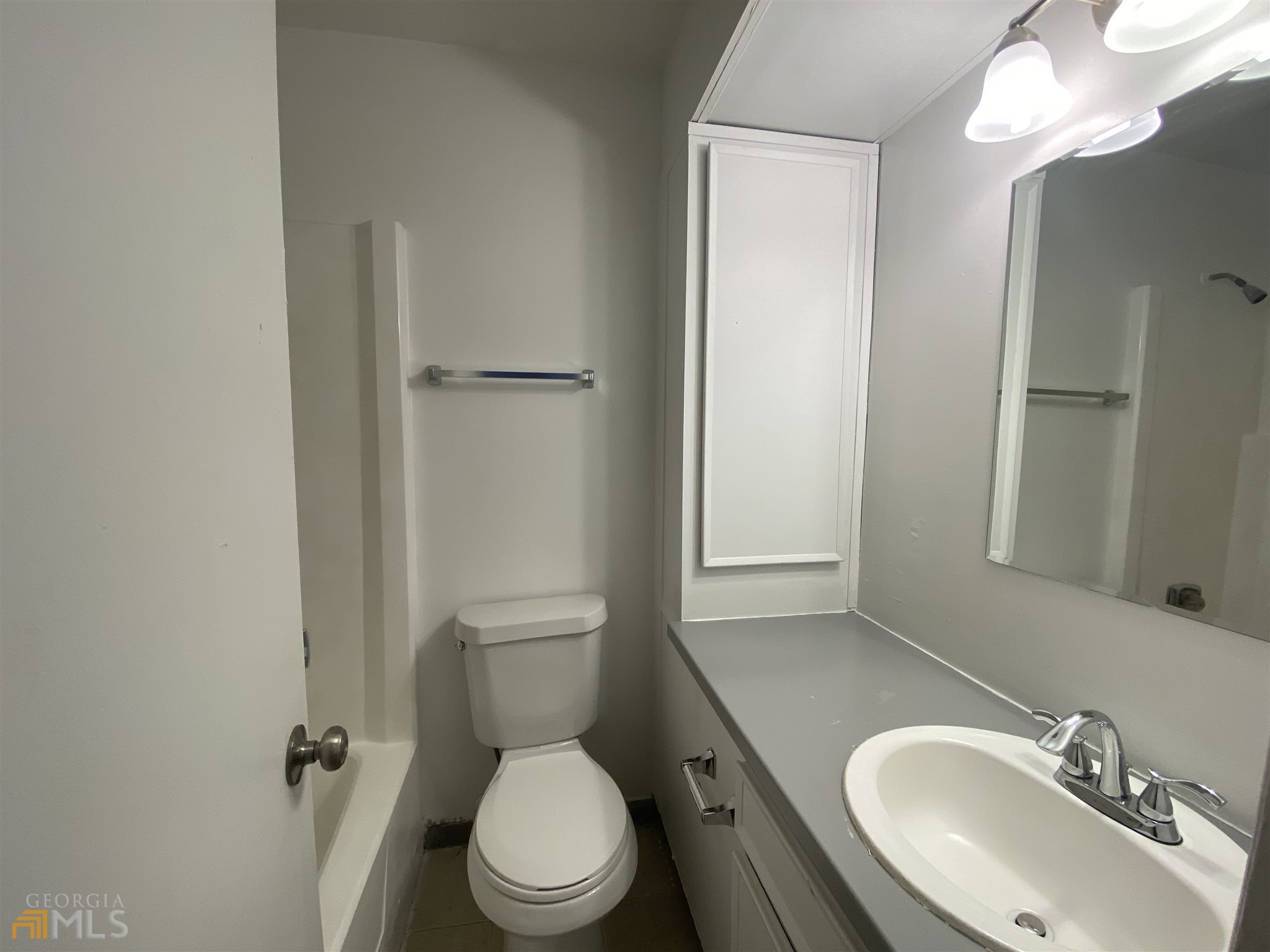 Four Corners - Residential Lease