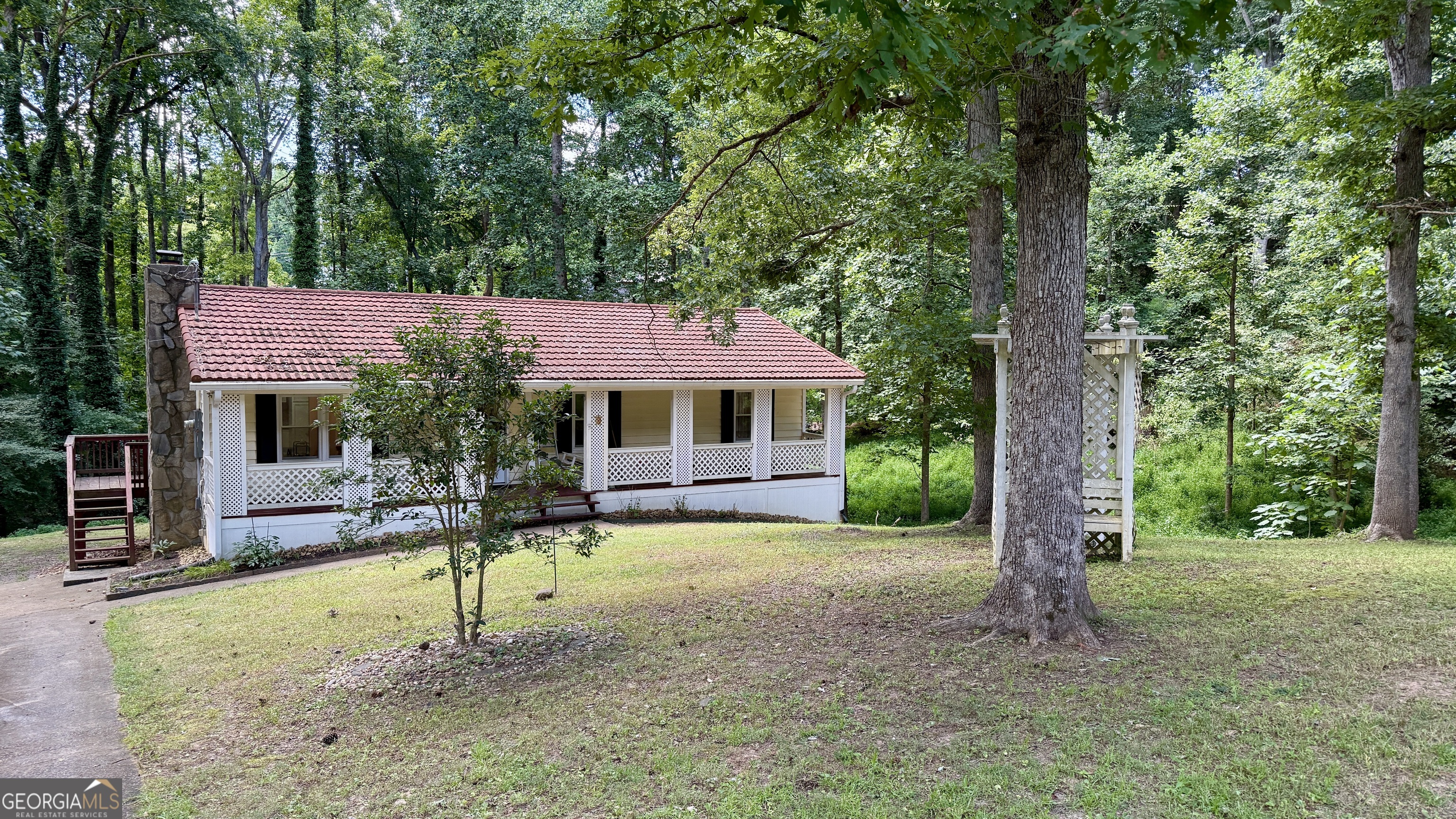182 Oak Forest DR