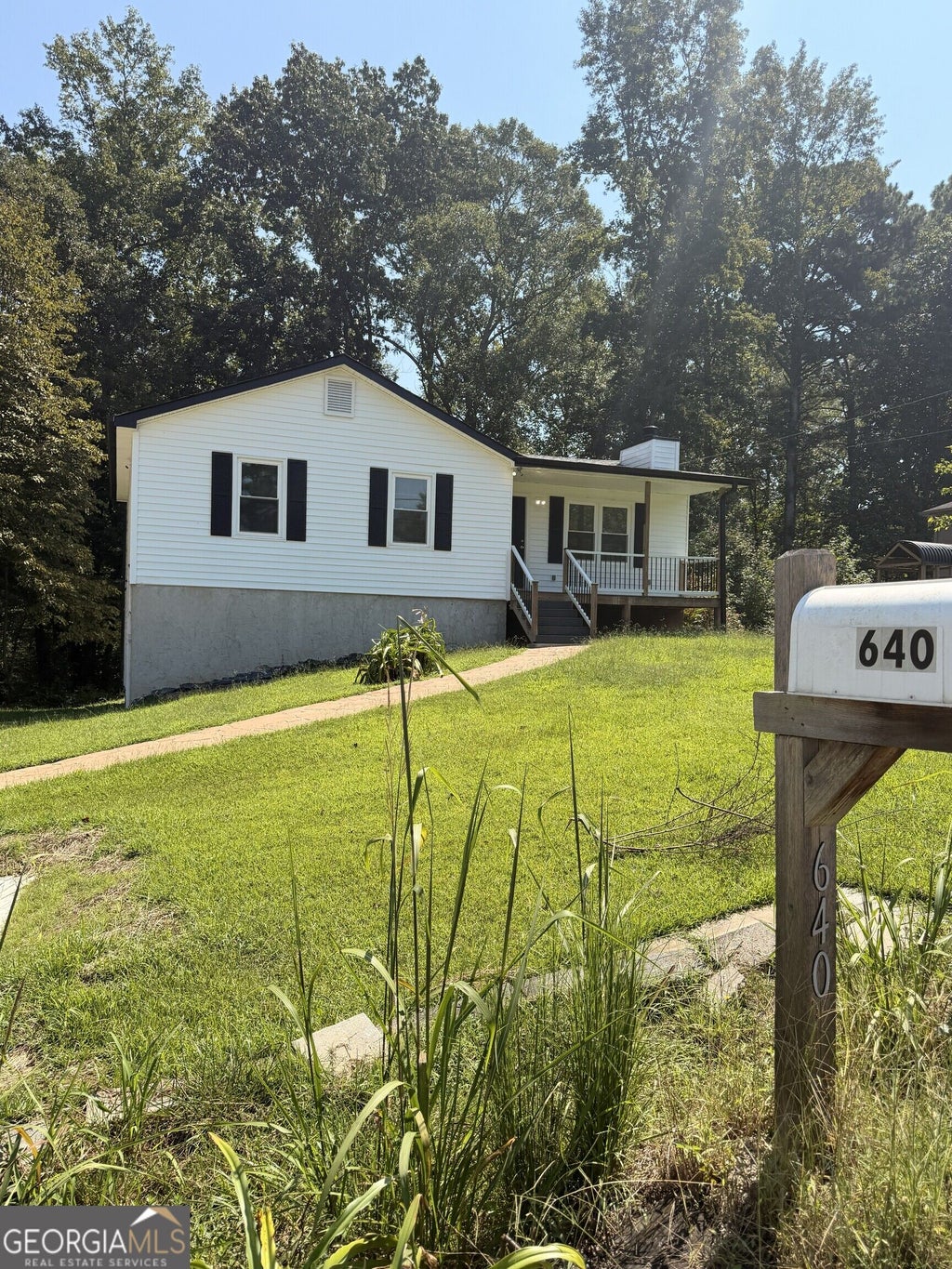 Photo of 640 Valerie Circle, Hiram, GA 30141 (MLS # 10841043)