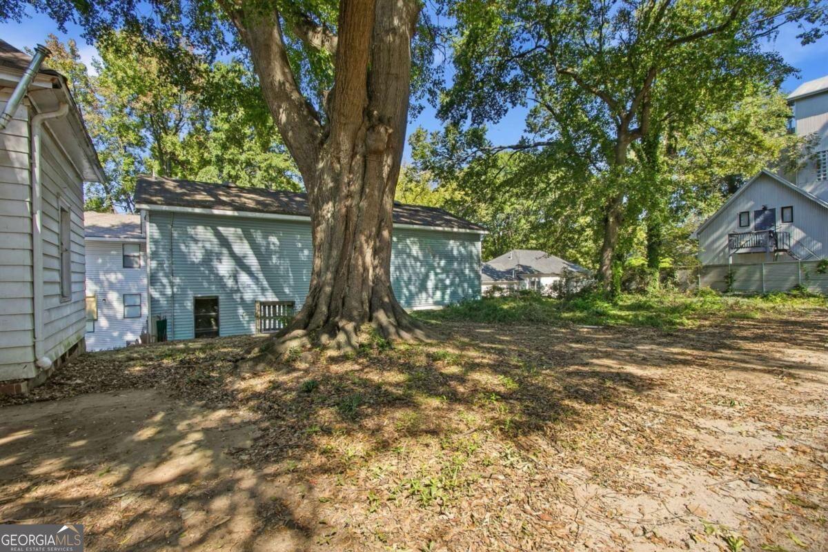 1023 Curran ST NW
