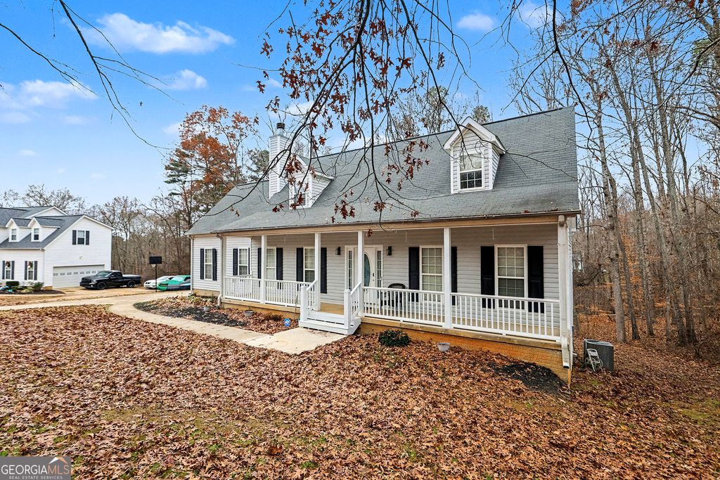 Photo of 255 Hillbrook Chase, Newnan, GA 30263 (MLS # 10660303)