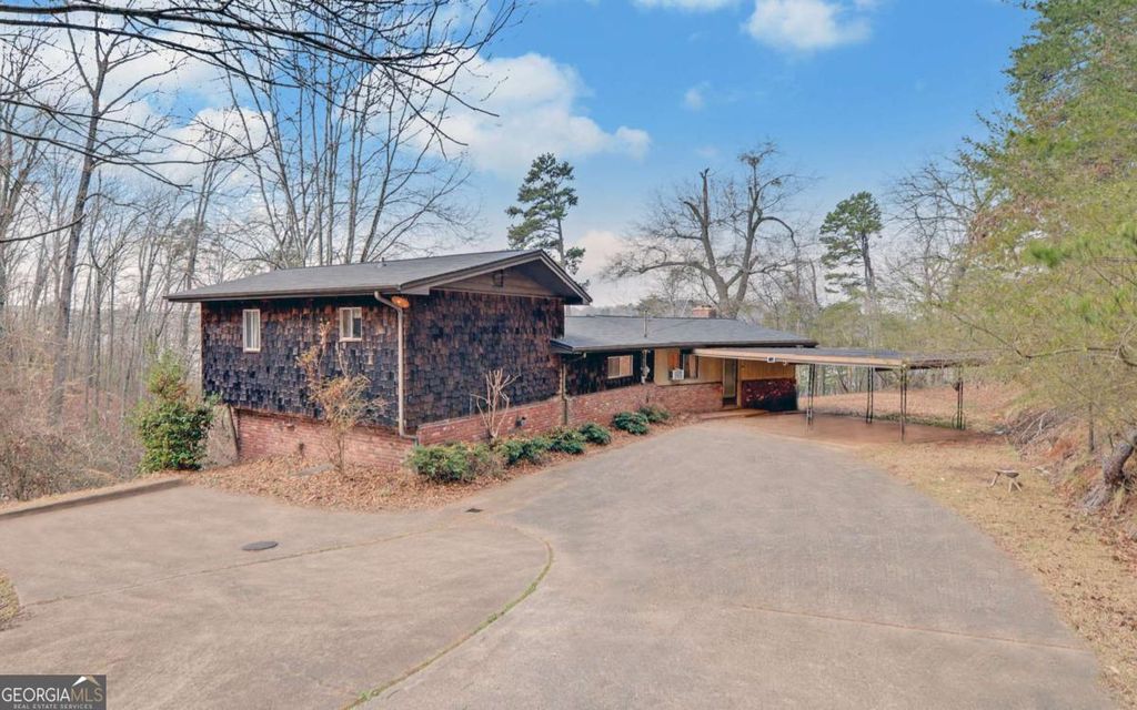 Photo of 2290 Boy Scout Camp Road, Gainesville, GA 30501 (MLS # 10738059)