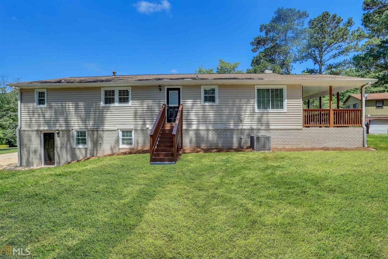The Oaks - Residential Lease