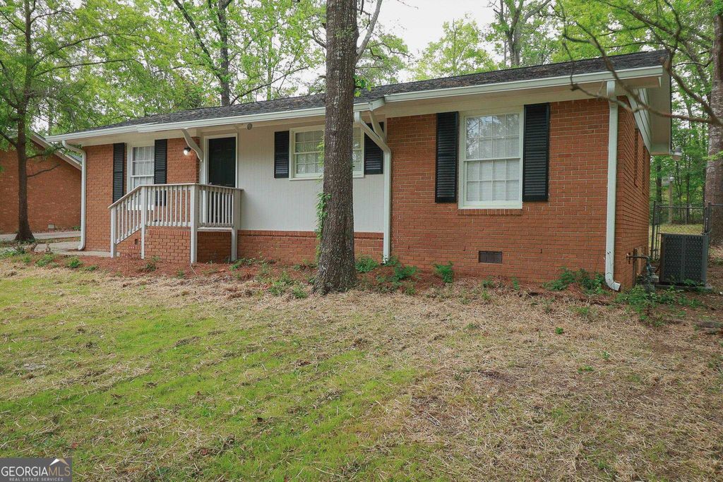 Photo of 3323 E Victory Court, Macon, GA 31211 (MLS # 10695077)