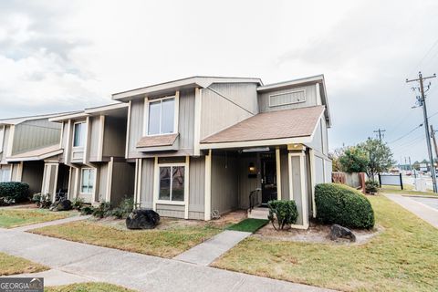 A home in Warner Robins