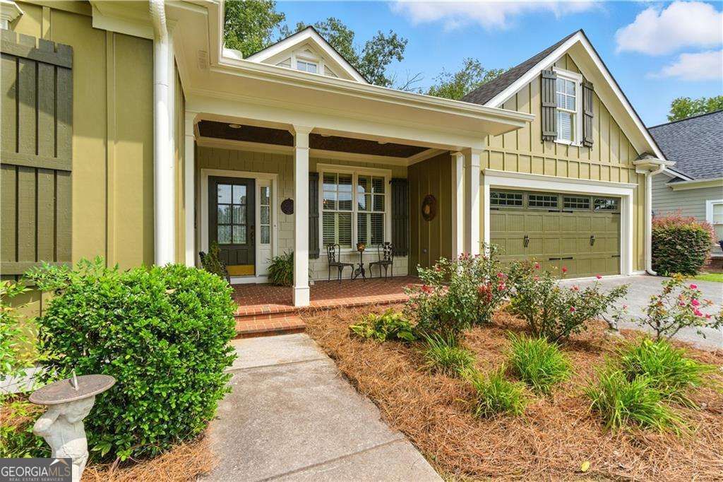 Photo of 37 Lake Haven Drive, Cartersville, GA 30120 (MLS # 10673243)