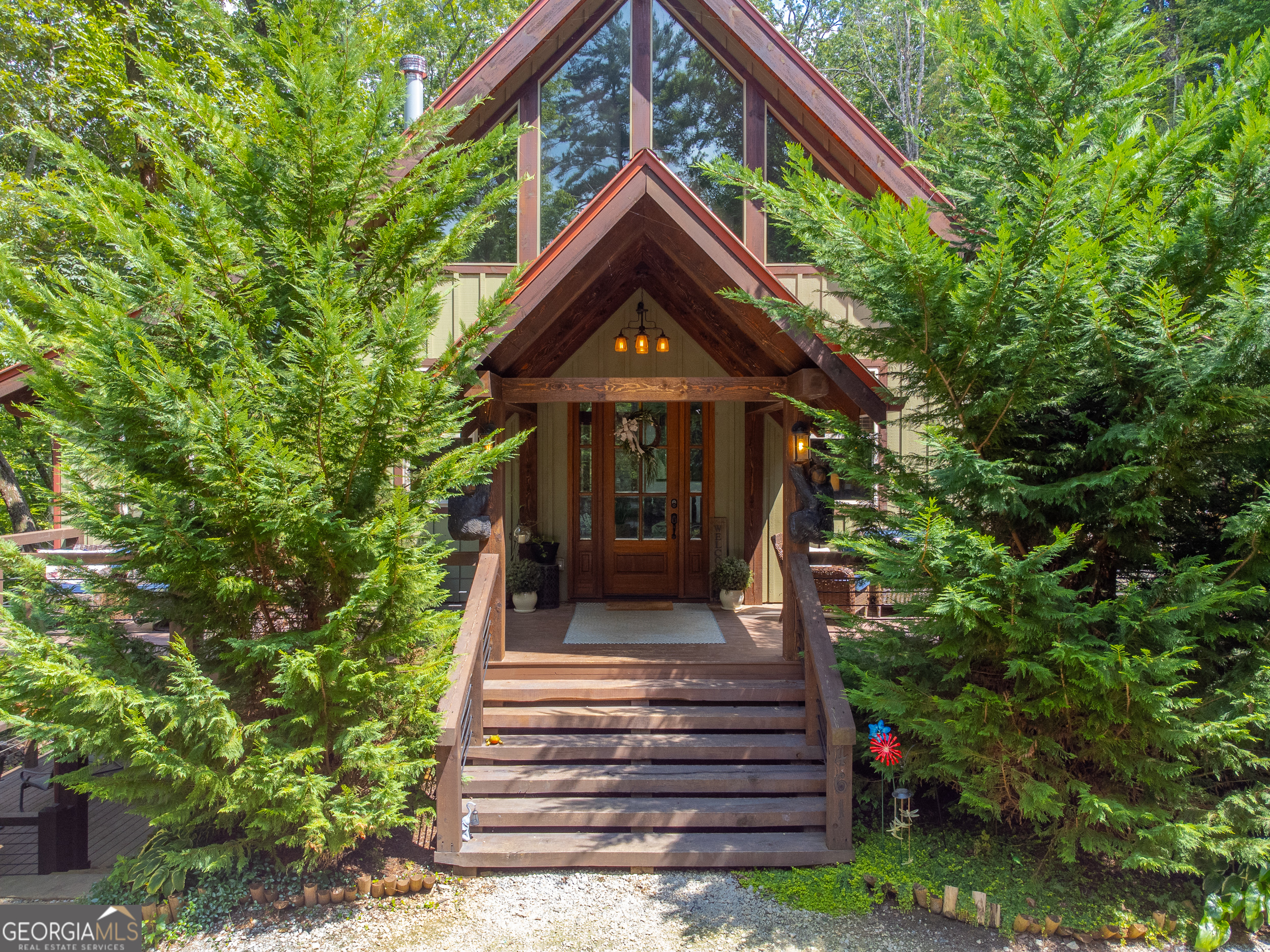 461 Flying Ranch DR