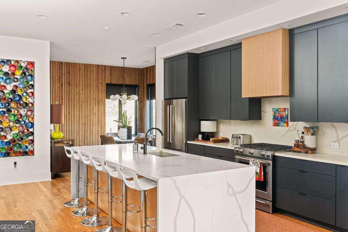 1008 Kirkwood AVE SE B