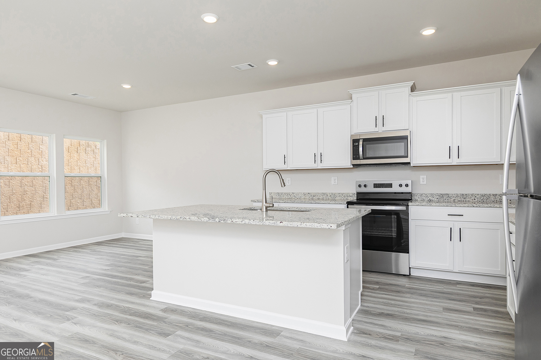 3903 Hidden River Lane