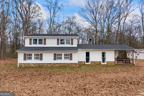 882 B Bailey RD Hartwell GA 30643