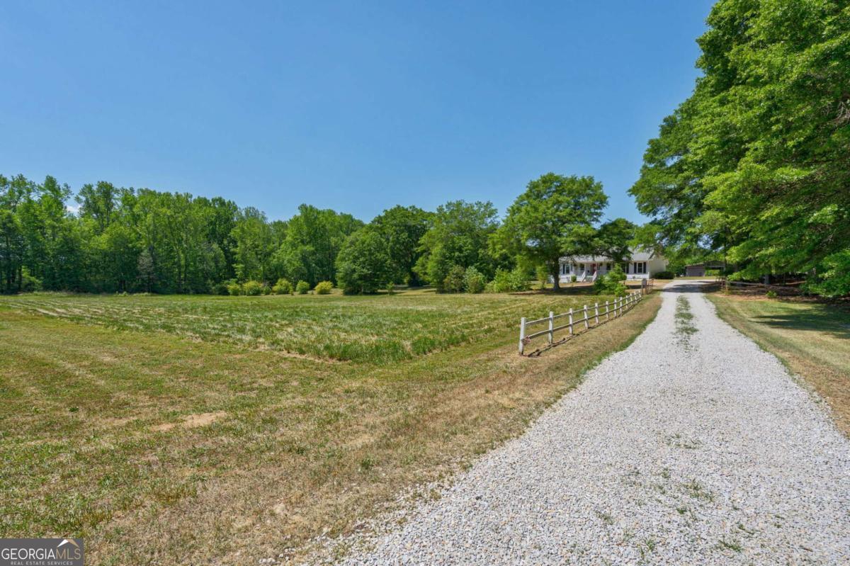 1221 Barber Creek RD