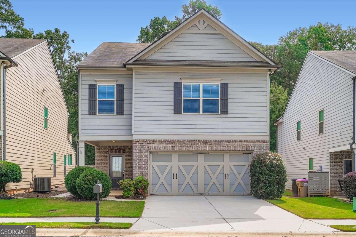 5586 Apple Grove RD