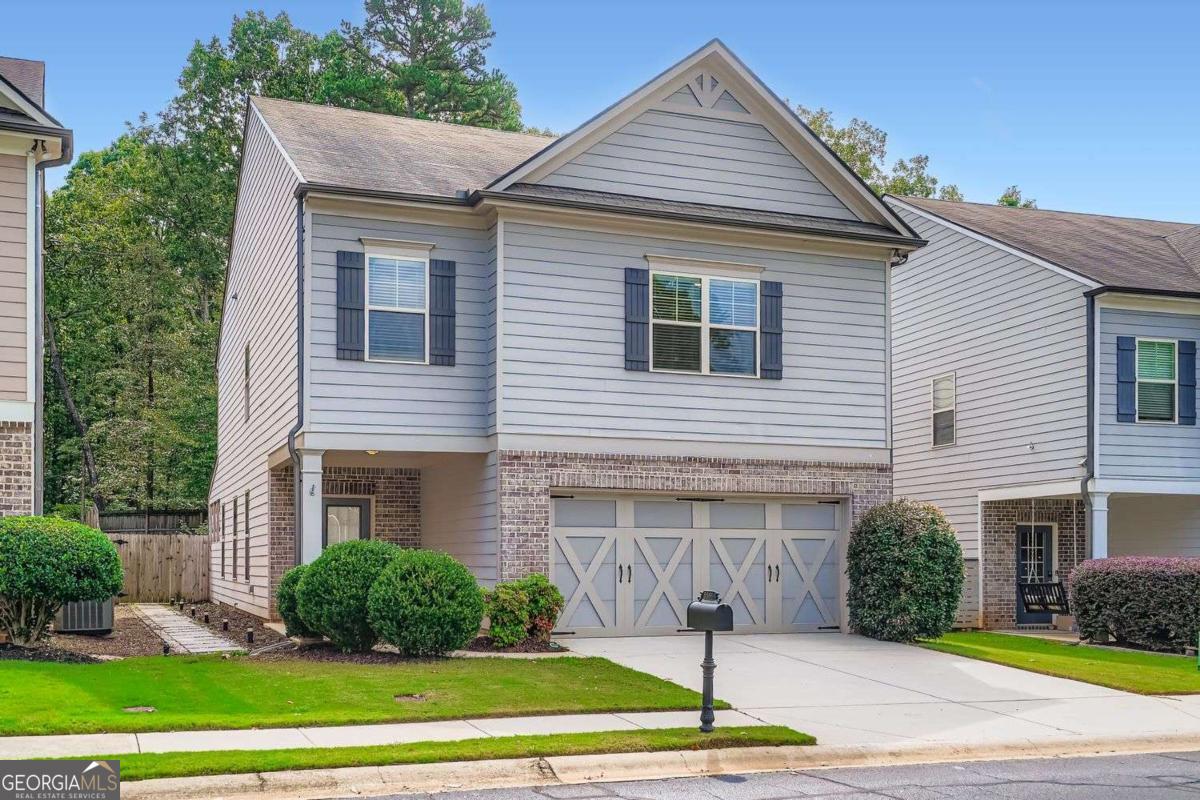 5586 Apple Grove RD