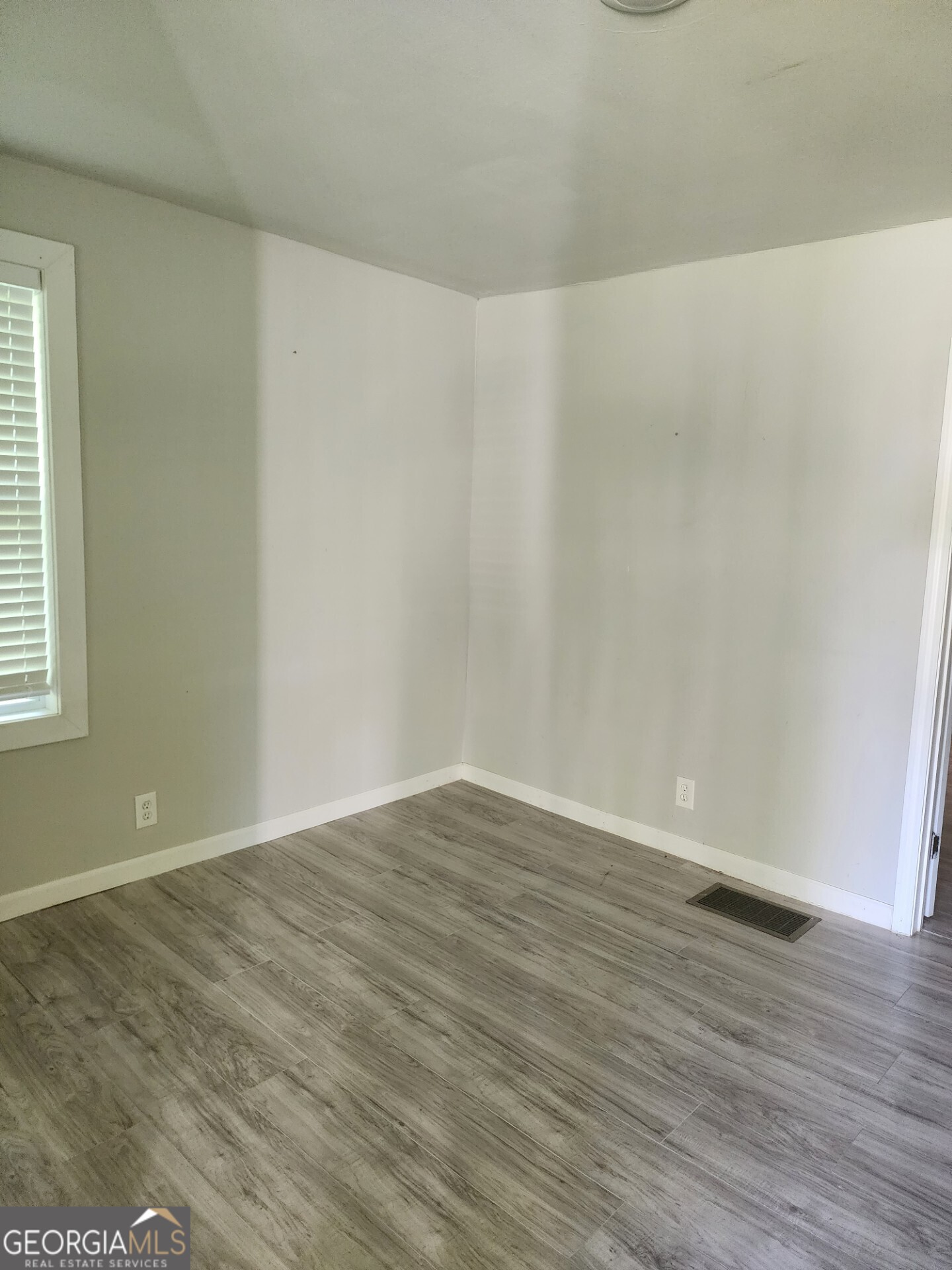 Allgood Manor - Residential