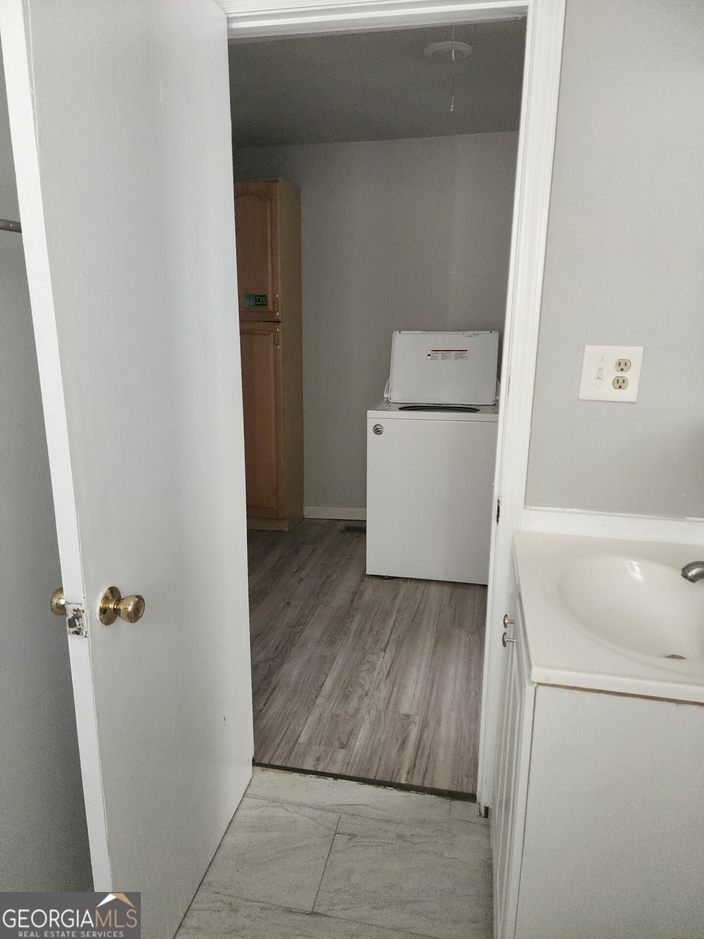 Allgood Manor - Residential