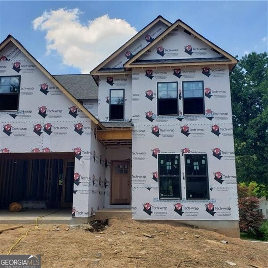 Photo of 2425 Elmwood Circle, Atlanta, GA 30339 (MLS # 10782545)