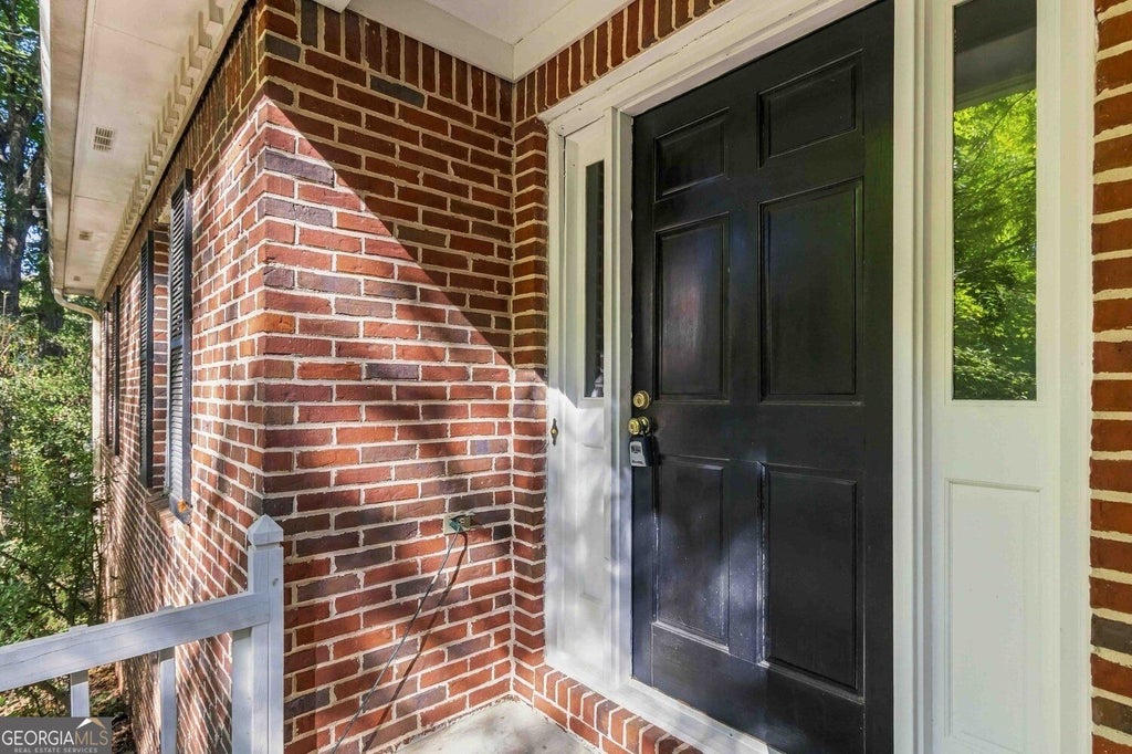 Photo of 1956 Lou Drive SE, Conyers, GA 30013 (MLS # 10878882)