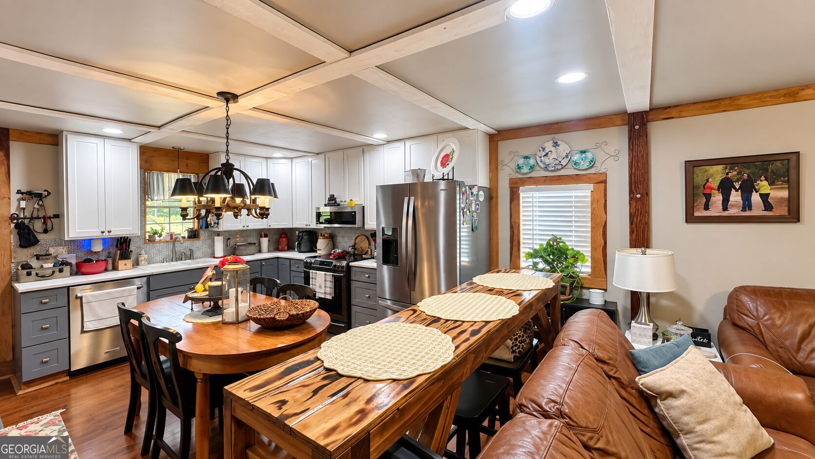 319 A Rupert Wood LN