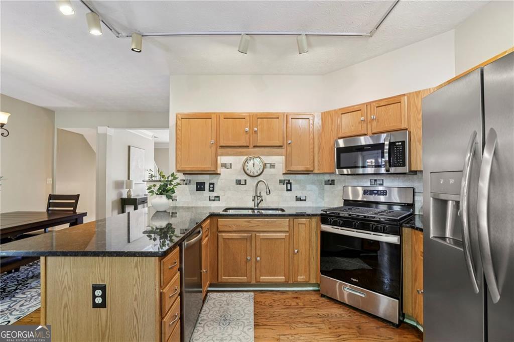 515 Abbotts Mill DR