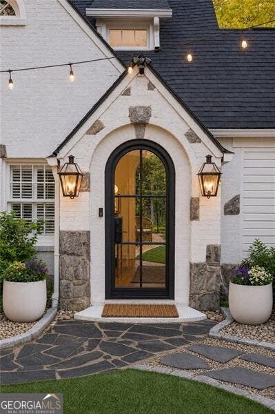 Photo of 578 Montgomery Ferry Road, Atlanta, GA 30324 (MLS # 10795432)