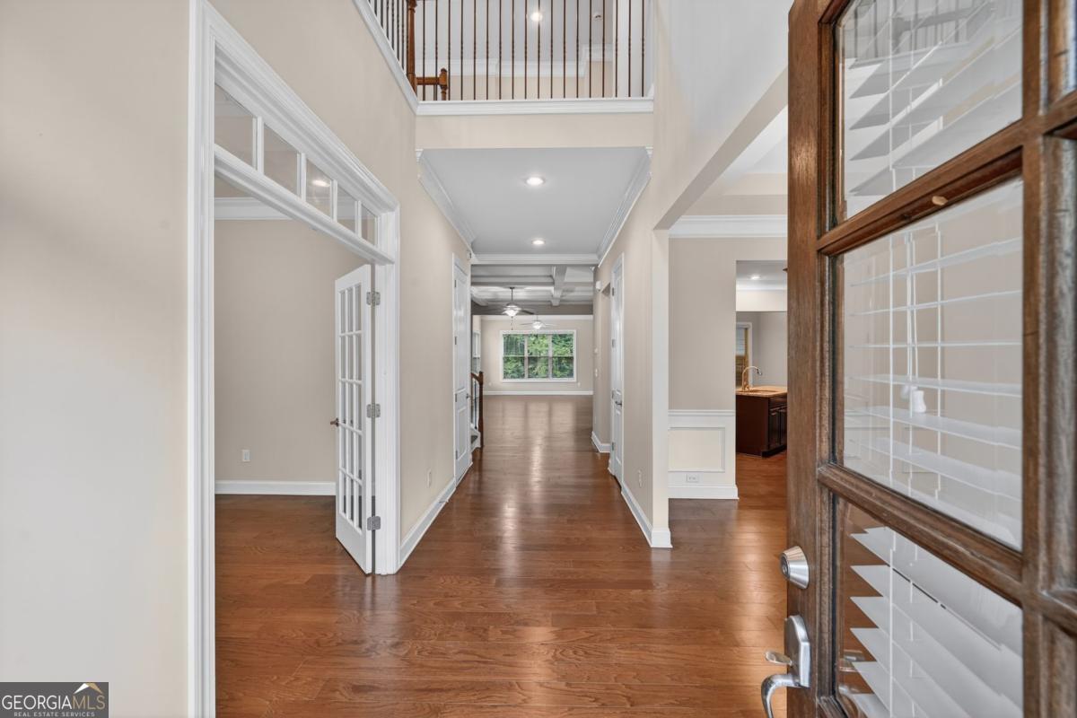 5327 Whitney LNDG